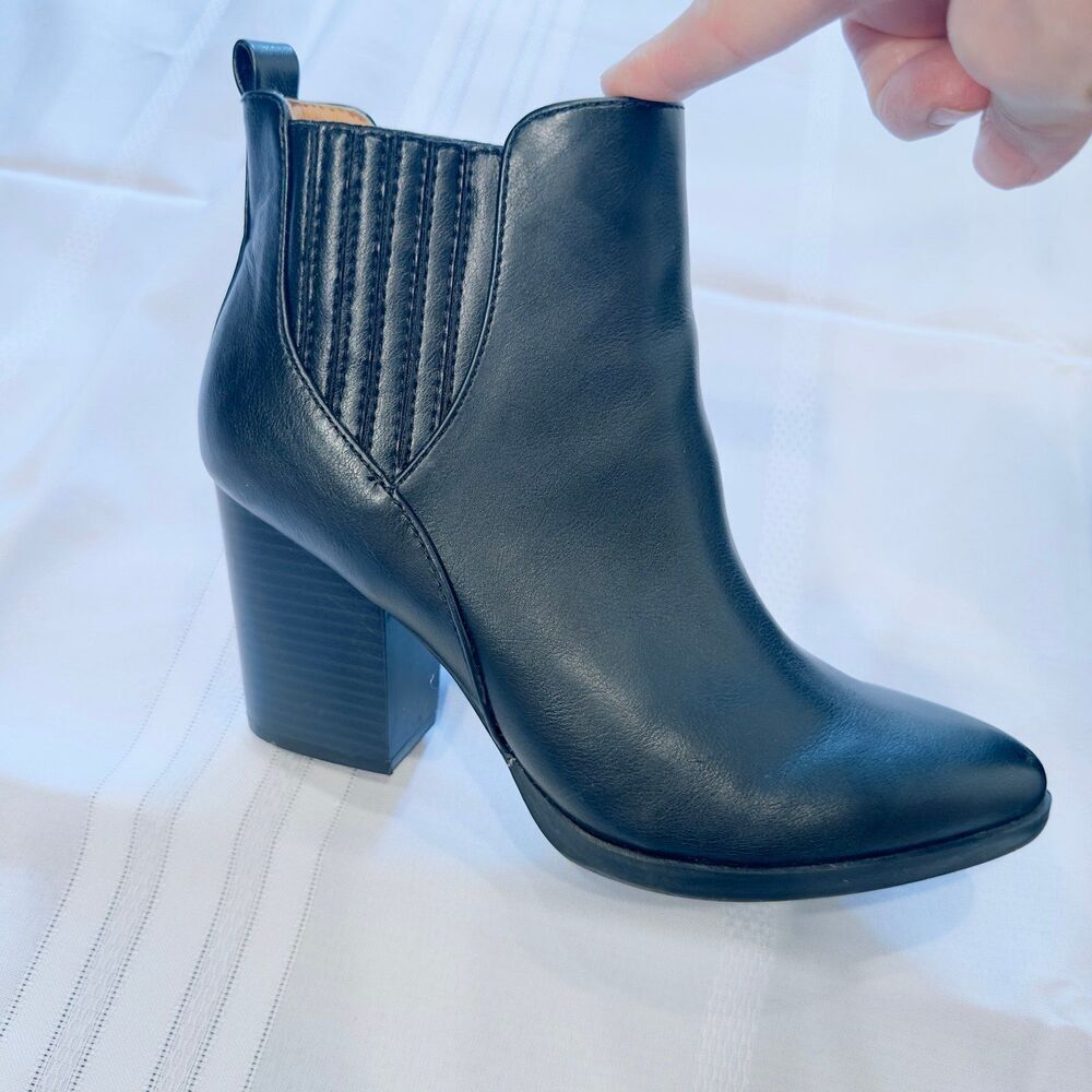 Indigo Rd Women's  Adore‎ Booties - Picture 2 of 9
